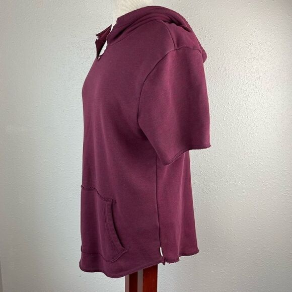 Hollister Maroon Pullover Hoodie Size M EUC - Picture 3 of 6